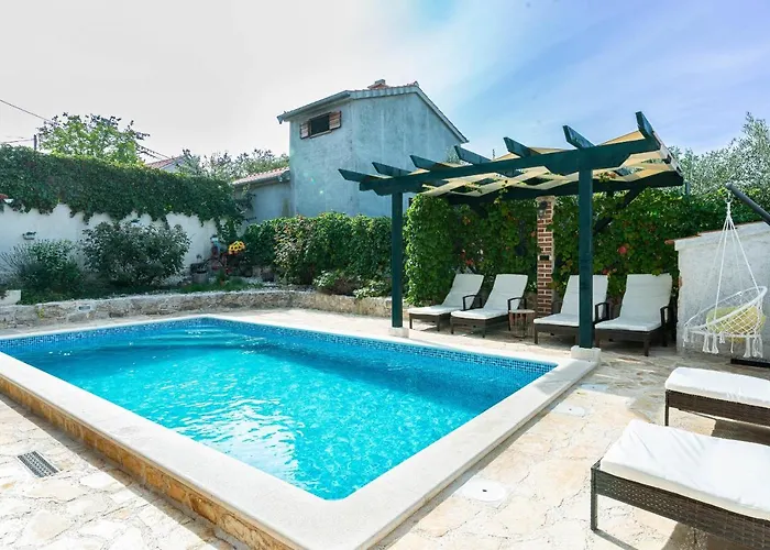Villa Stone Mia With Pool *
