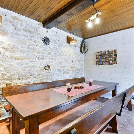 Stone Mia With Pool Vila *