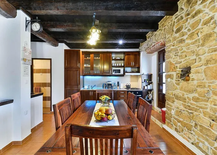 빌라 Stone Mia With Pool *